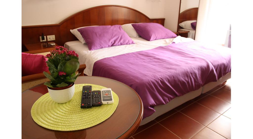 Guest House Sol Cavtat Quarto foto